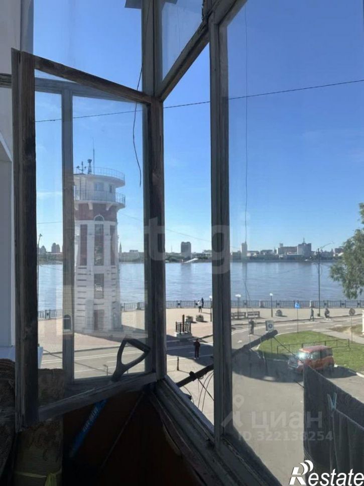 2-комн квартира улица Мухина, 1,  д. 1