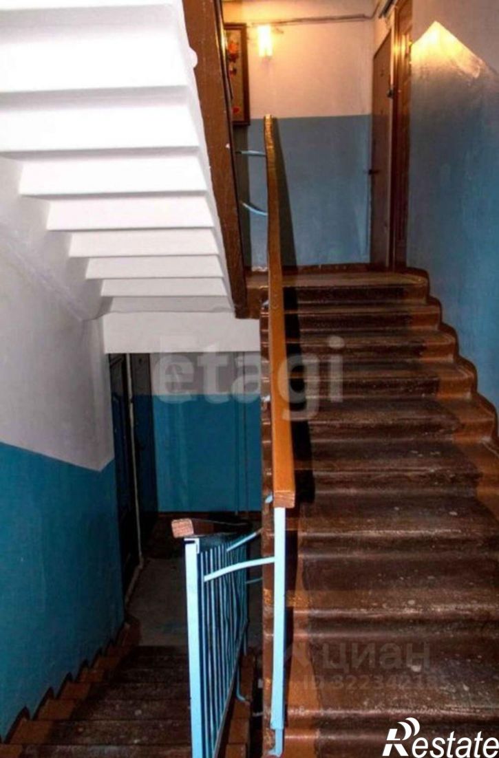 3-комн квартира улица Кантемирова, 3,  д. 3