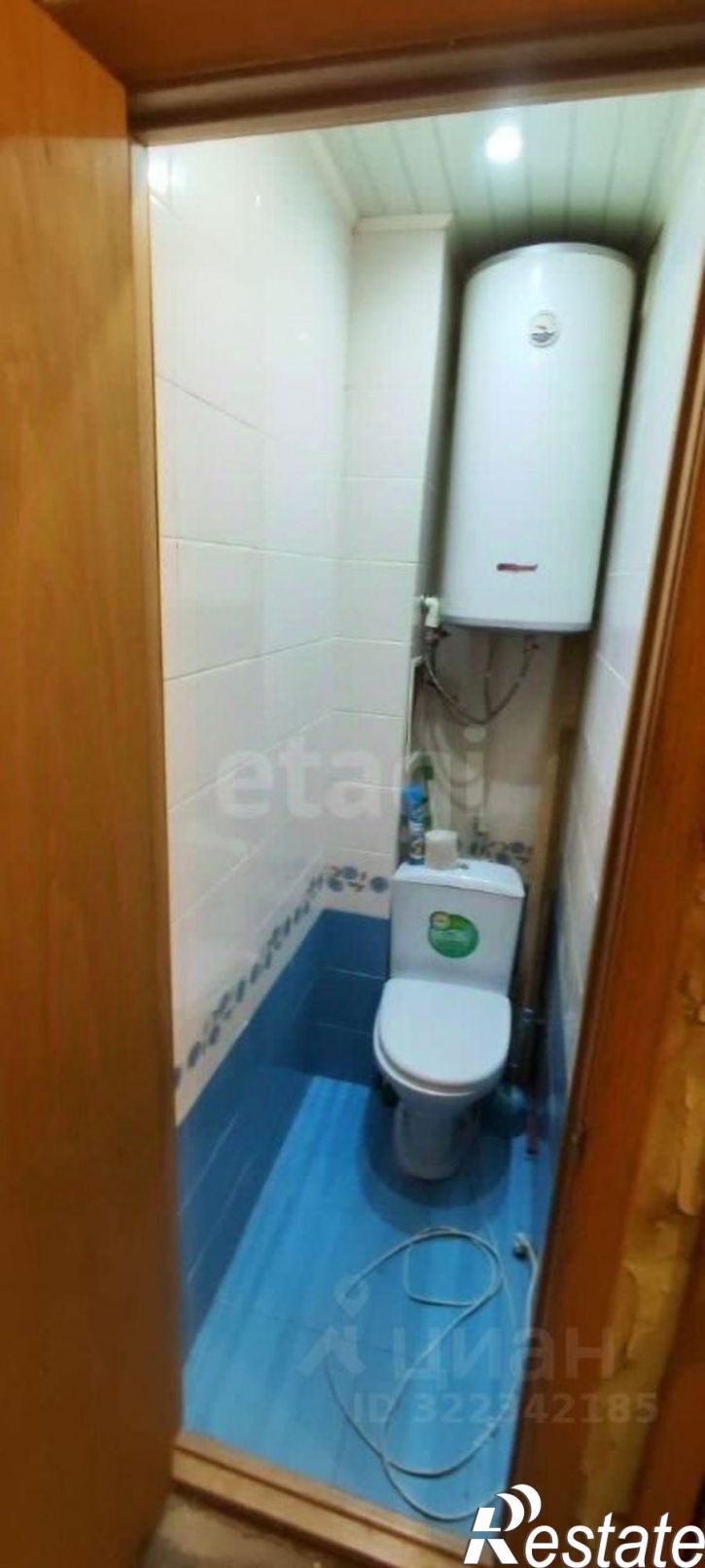 3-комн квартира улица Кантемирова, 3,  д. 3