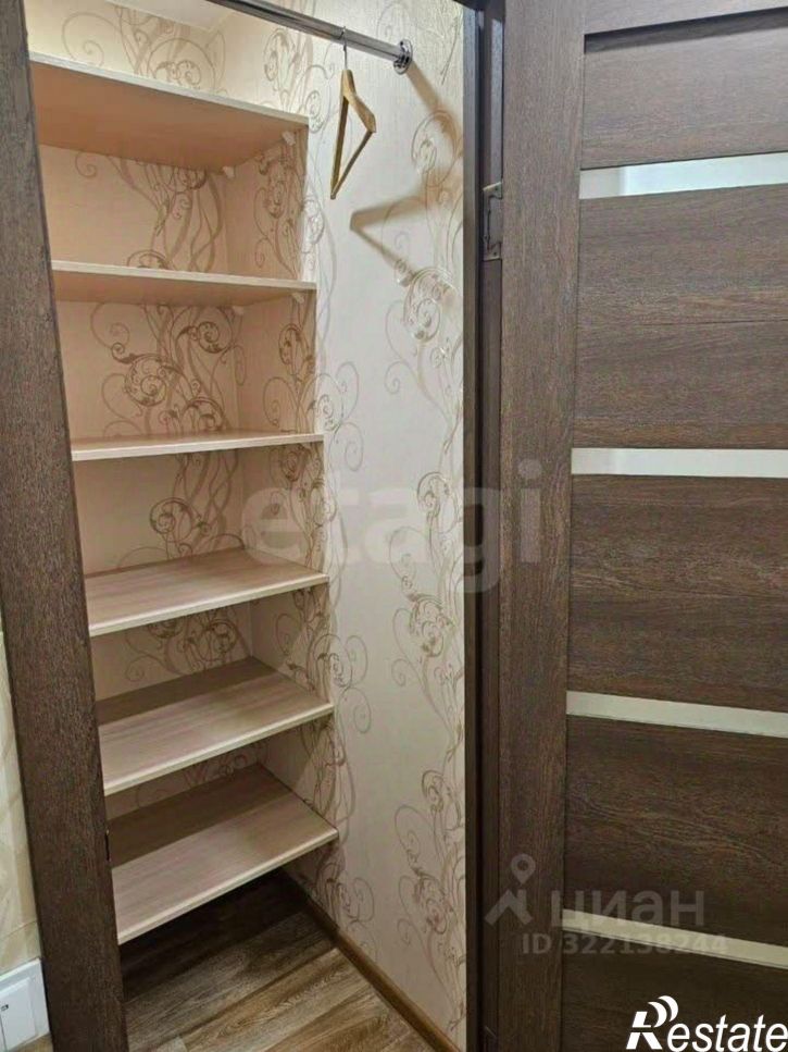 2-комн квартира Кузнечная улица, 15,  д. 15