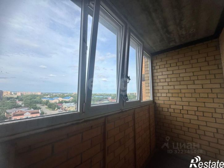 3-комн квартира Высокая улица, 141,  д. 141