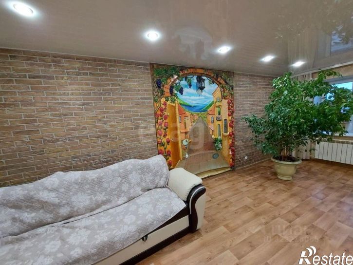 2-комн квартира Свободная улица, 135,  д. 135