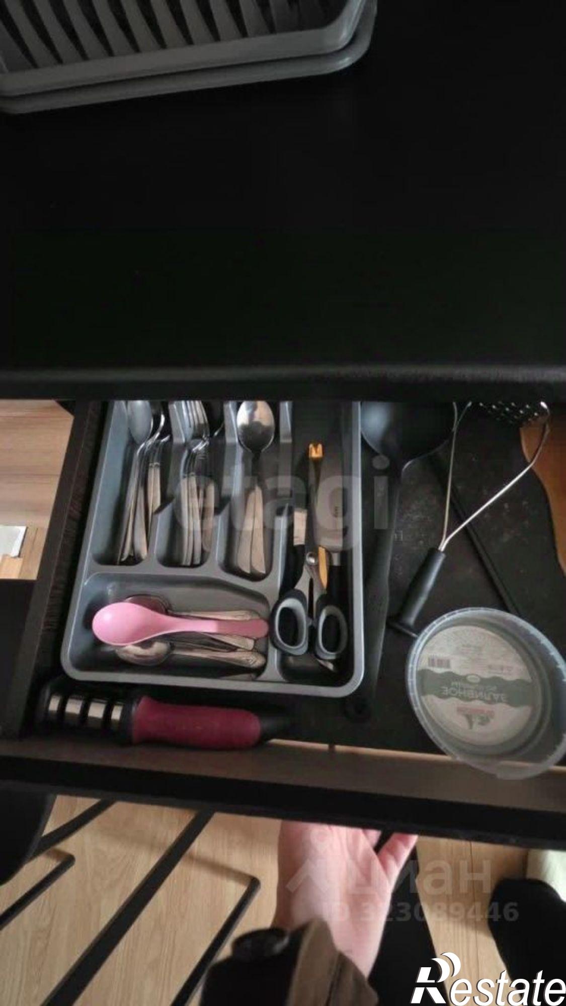 Сдать квартиру за 75 000 рублей на улица Кантемирова, 23/2