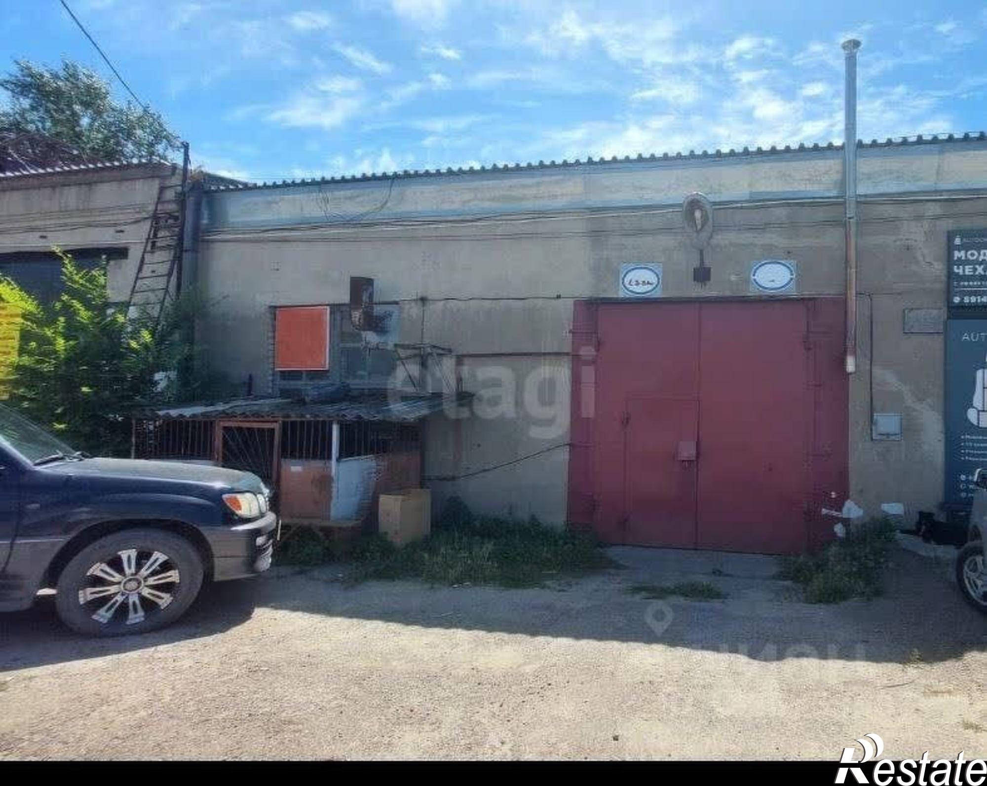 Купить гараж, место в паркинге за 12 000 100 рублей на Батарейная улица, 26/4