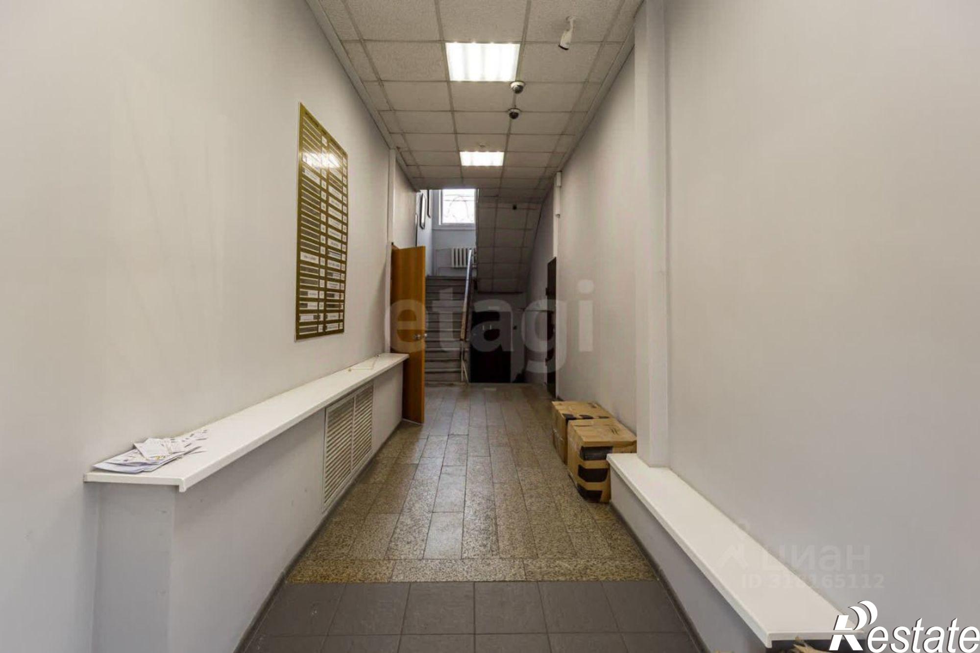 Купить офис, помещение под офис за 89 909 100 рублей на Первомайская улица, 1