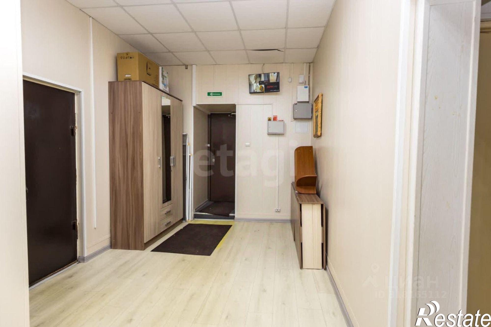 Купить офис, помещение под офис за 89 909 100 рублей на Первомайская улица, 1