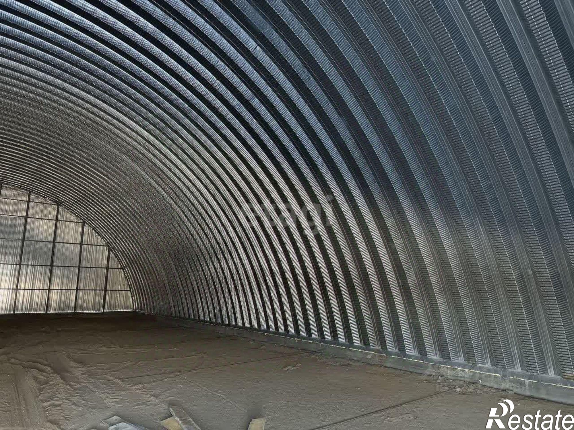 Купить складское помещение за 29 980 100 рублей на Пограничная улица, 157