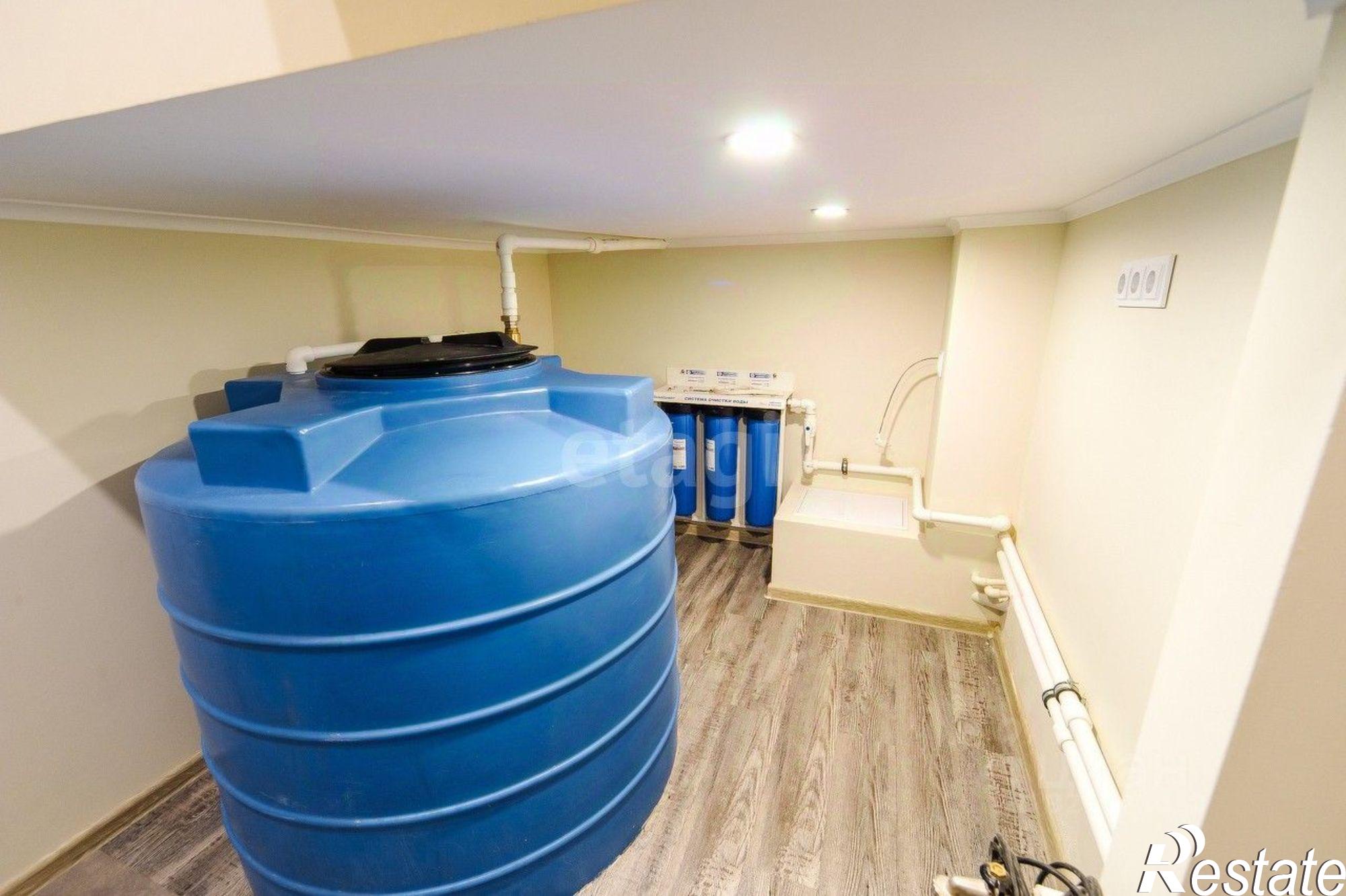 Купить гараж, место в паркинге за 7 158 380 рублей на улица Воронкова, 20