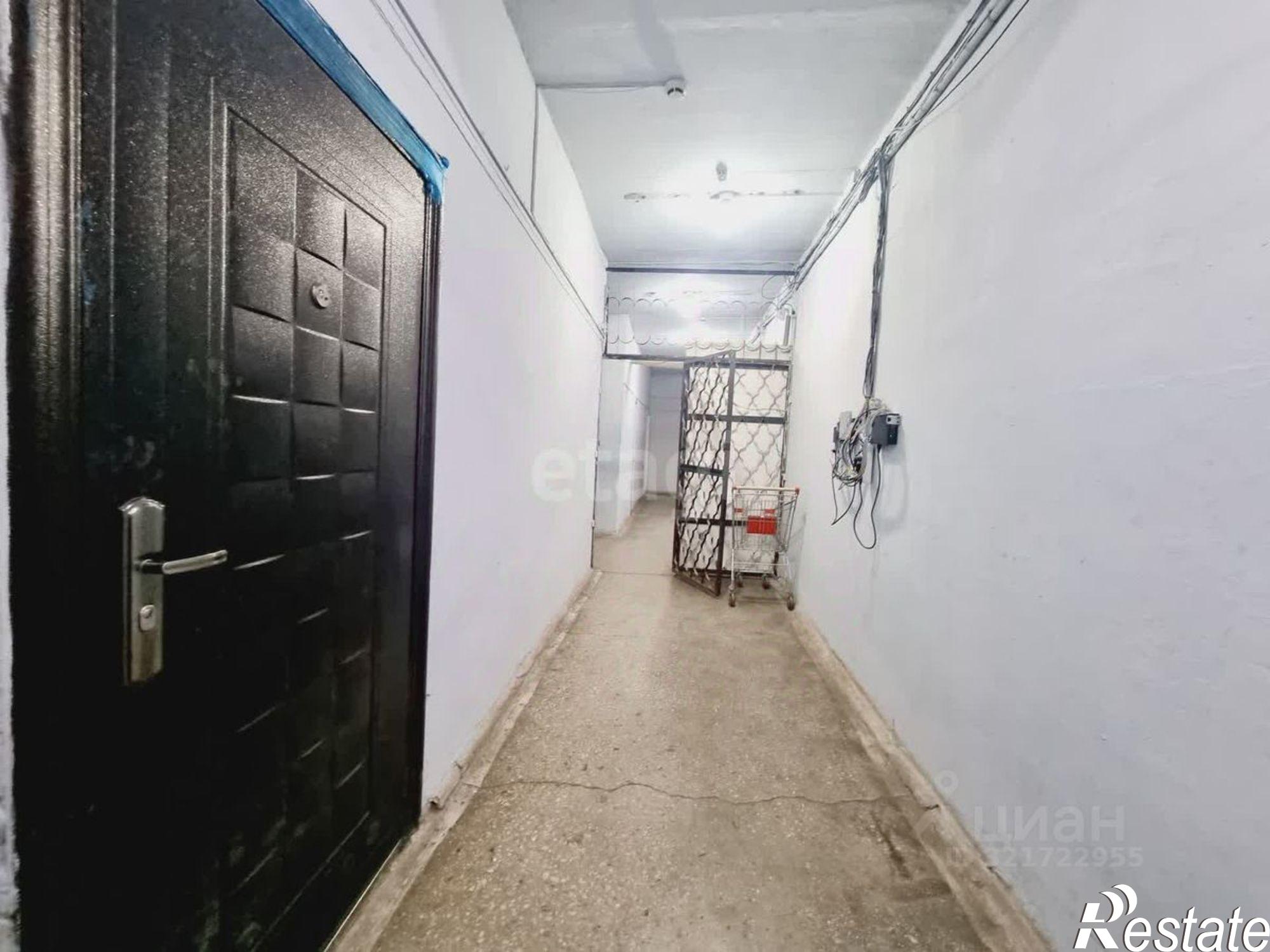 Купить помещение свободного назначения за 33 000 100 рублей на Широкая улица, 50