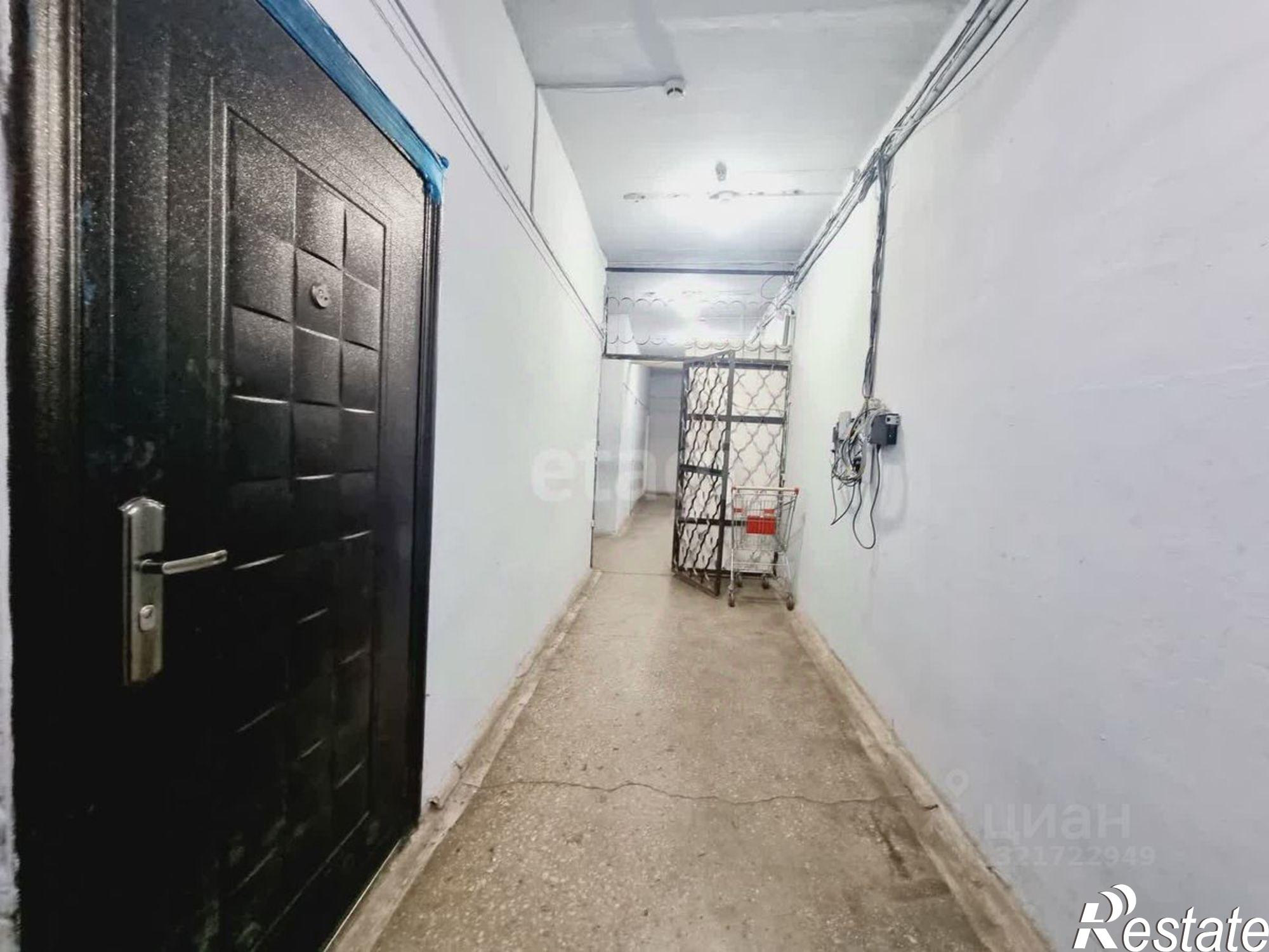 Купить помещение свободного назначения за 33 000 100 рублей на Широкая улица, 50