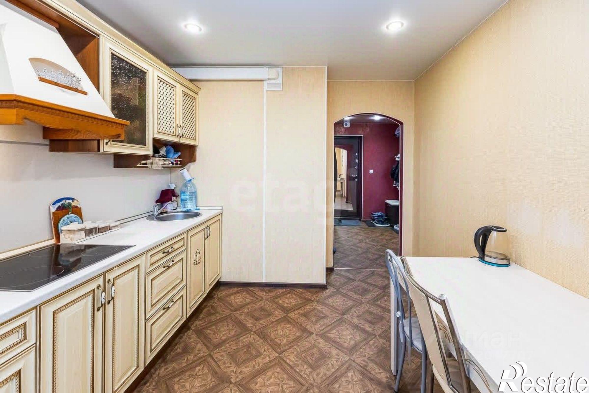 Купить квартиру за 6 000 000 рублей на Артиллерийская улица, 20