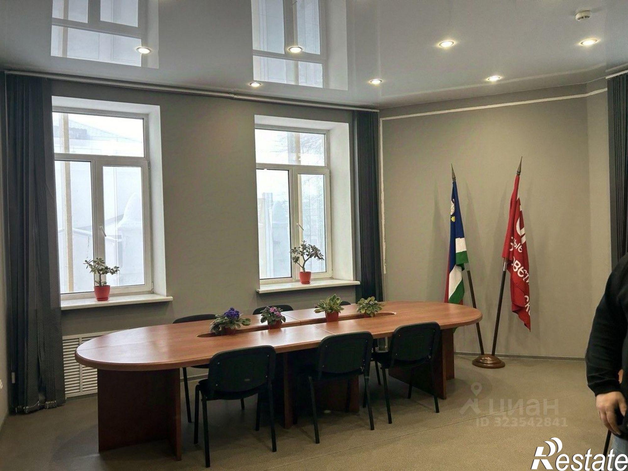 Купить помещение свободного назначения за 28 551 600 рублей на Пионерская улица, 31