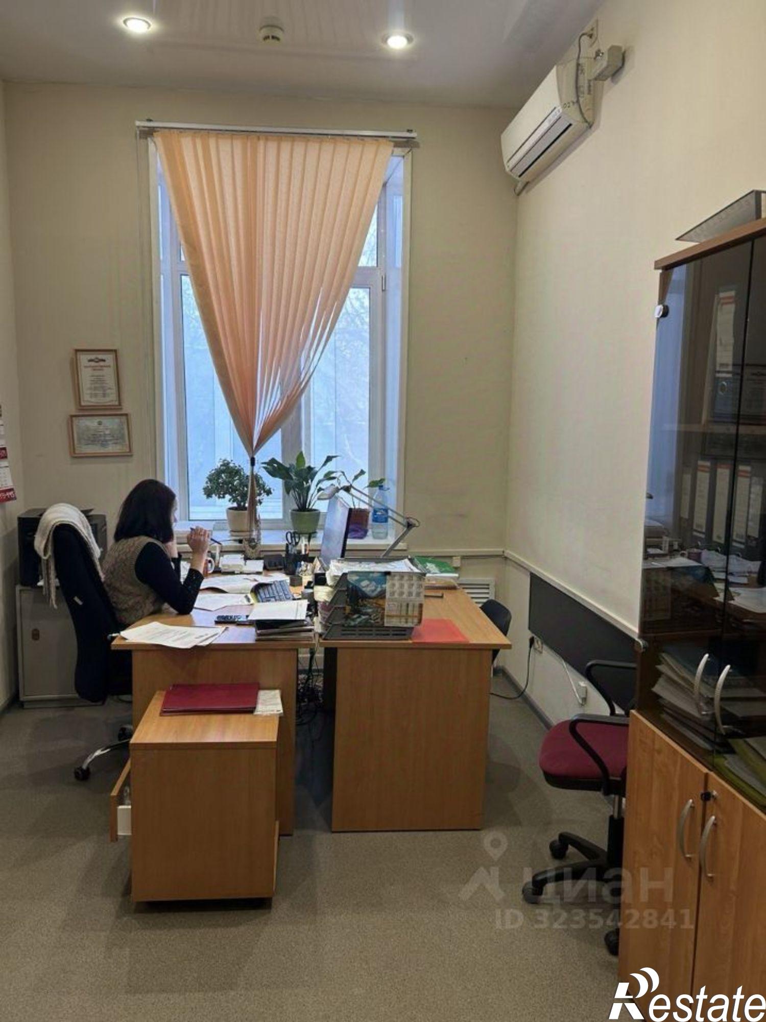 Купить помещение свободного назначения за 28 551 600 рублей на Пионерская улица, 31