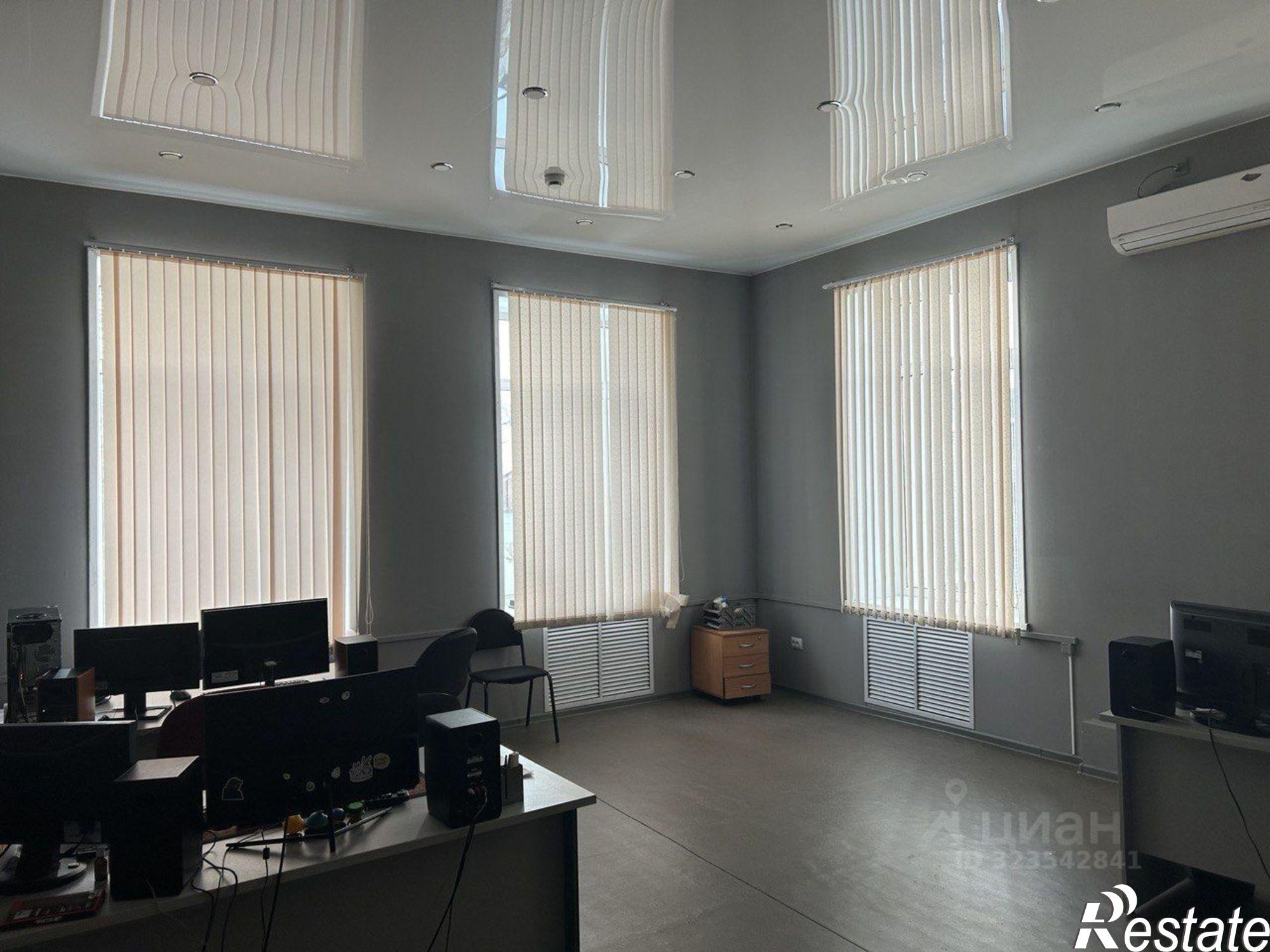 Купить помещение свободного назначения за 28 551 600 рублей на Пионерская улица, 31