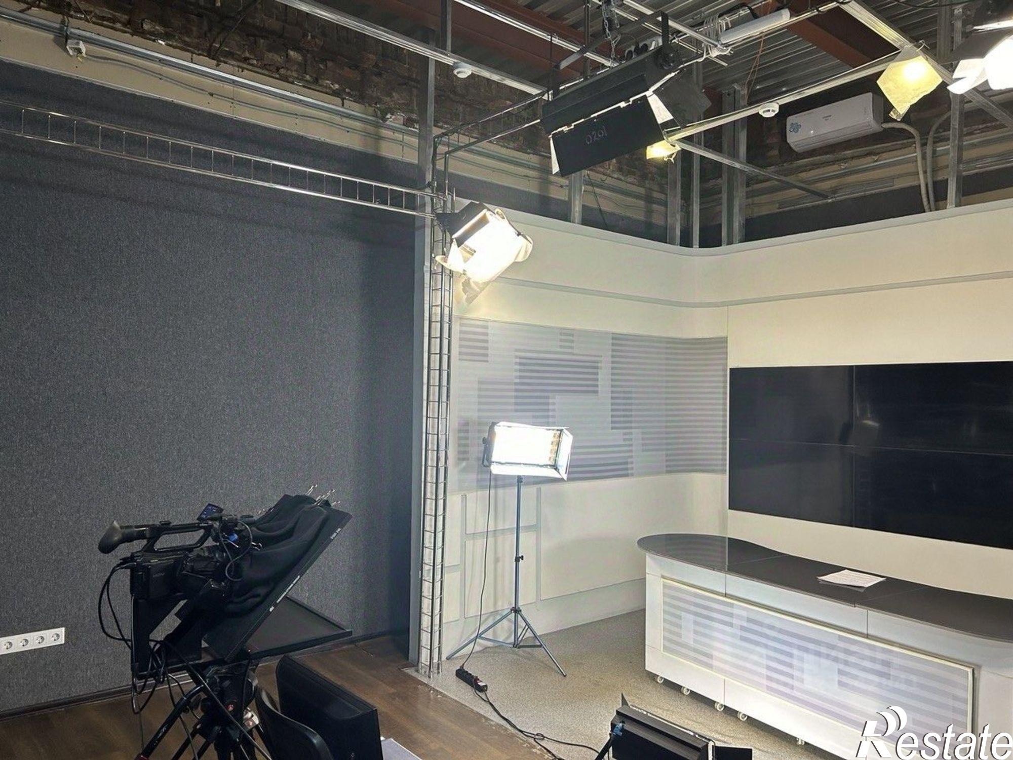 Купить помещение свободного назначения за 28 551 600 рублей на Пионерская улица, 31