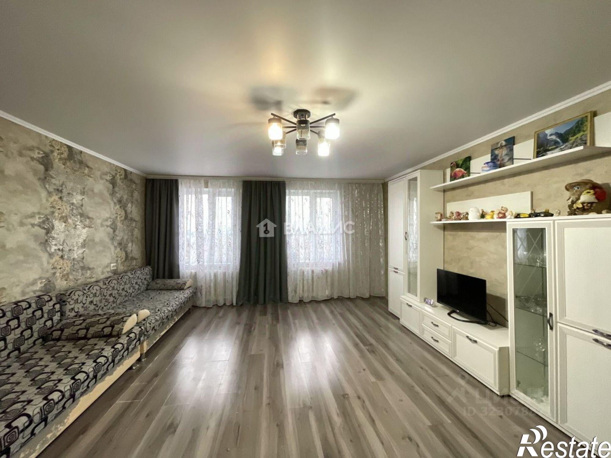 Купить квартиру за 6 200 000 рублей на улица Комарова, 25