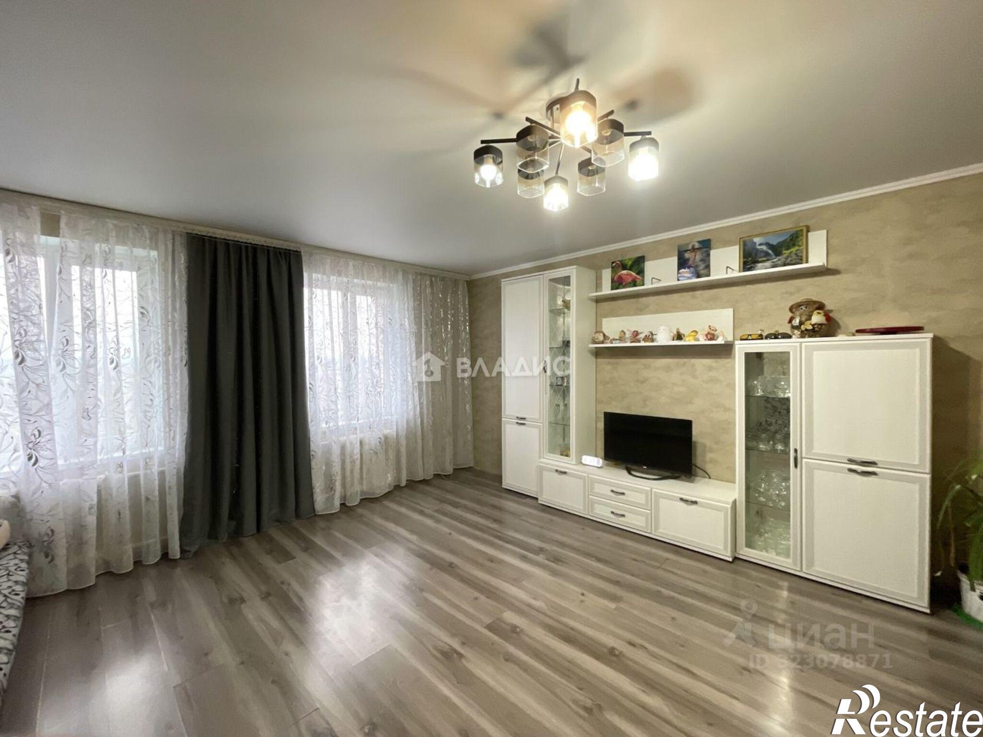 Купить квартиру за 6 200 000 рублей на улица Комарова, 25