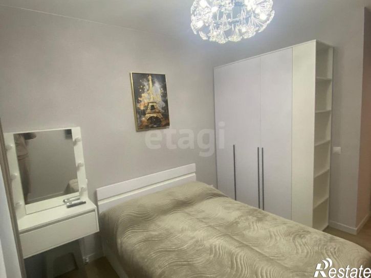 2-комн квартира