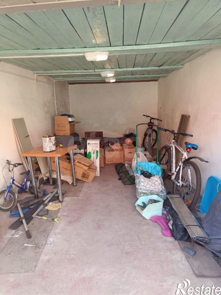 Гараж/парковка Октябрьская улица