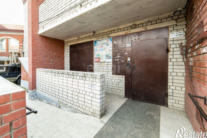 3-комн квартира Артиллерийская улица, 17,  д. 17