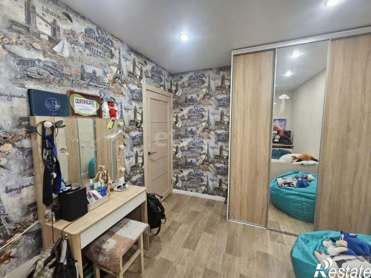 4-комн квартира улица Мухина, 31,  д. 31