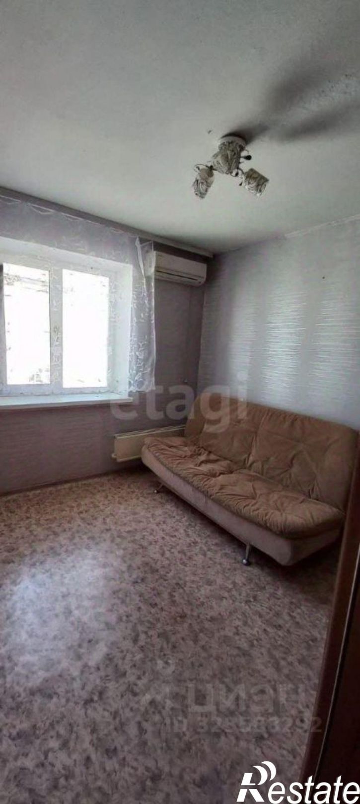 Комната Институтская улица, 30/1,  д. 30/1