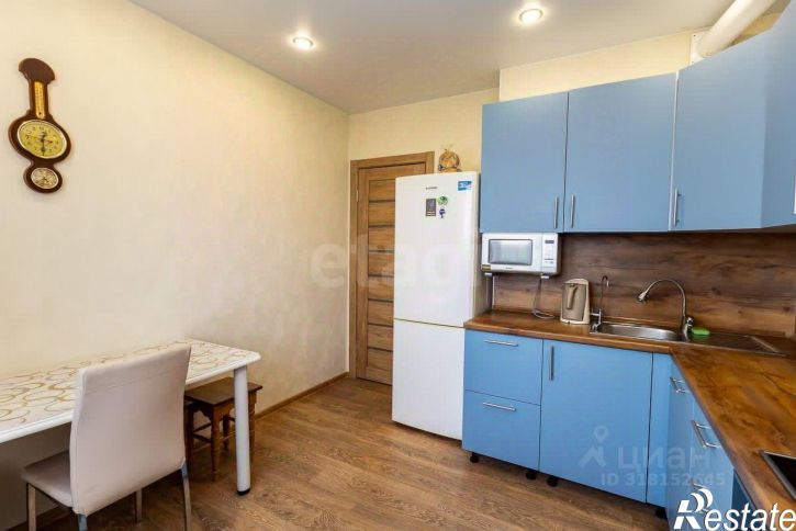 2-комн квартира Зейская улица, 220,  д. 220