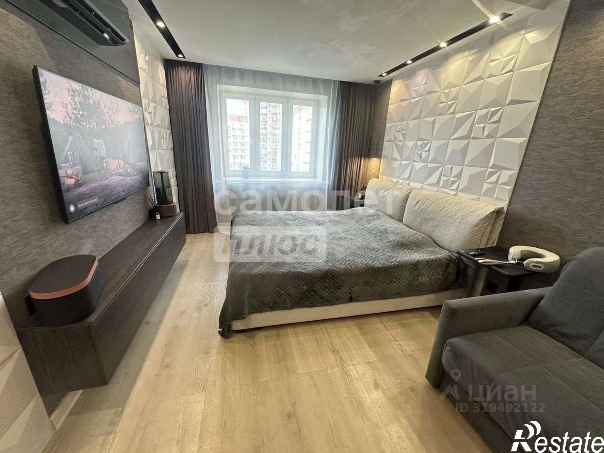 Купить квартиру за 13 500 000 рублей на улица Шимановского, 78