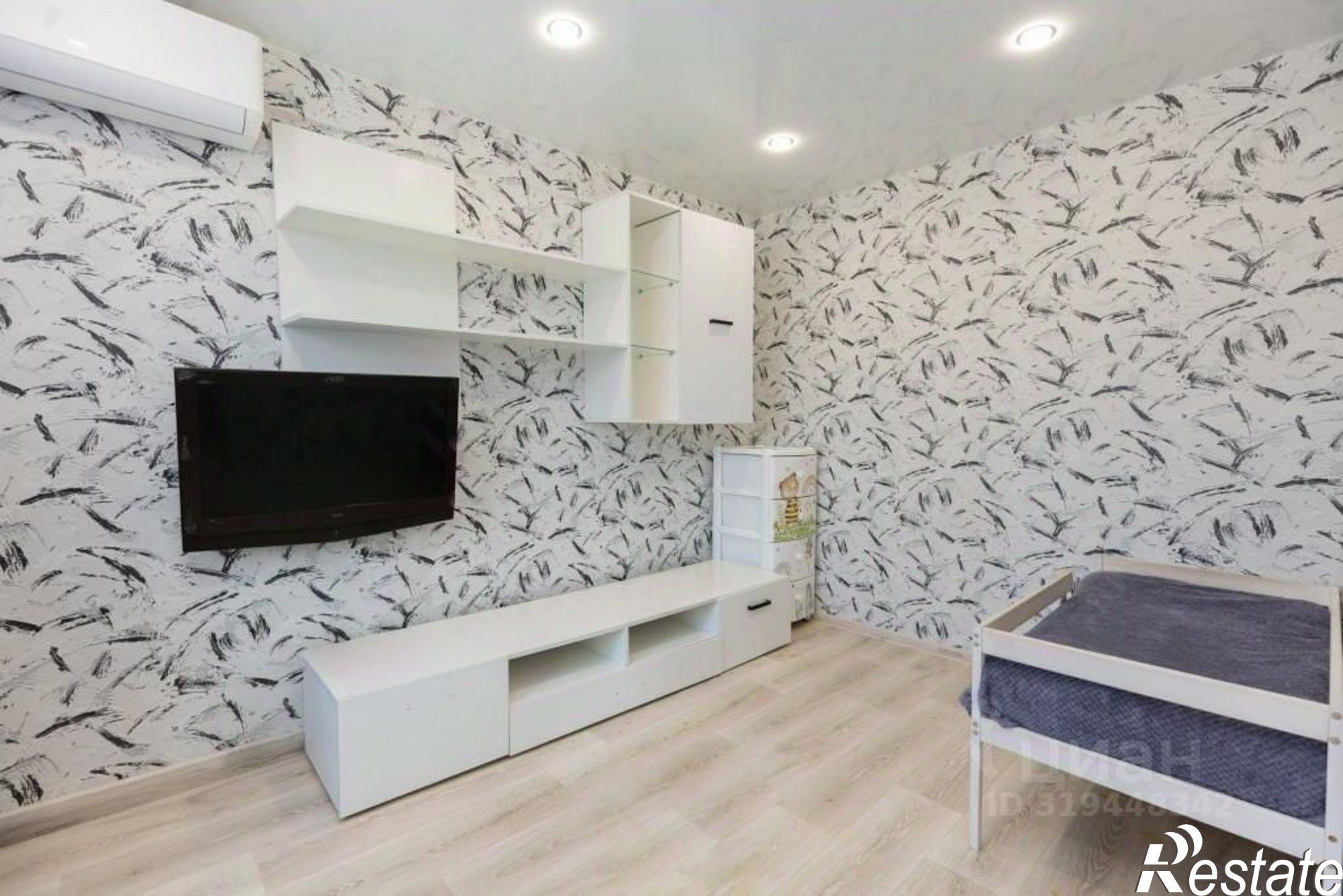 Купить комнату за 2 600 000 рублей на улица 50 лет Октября, 206/1