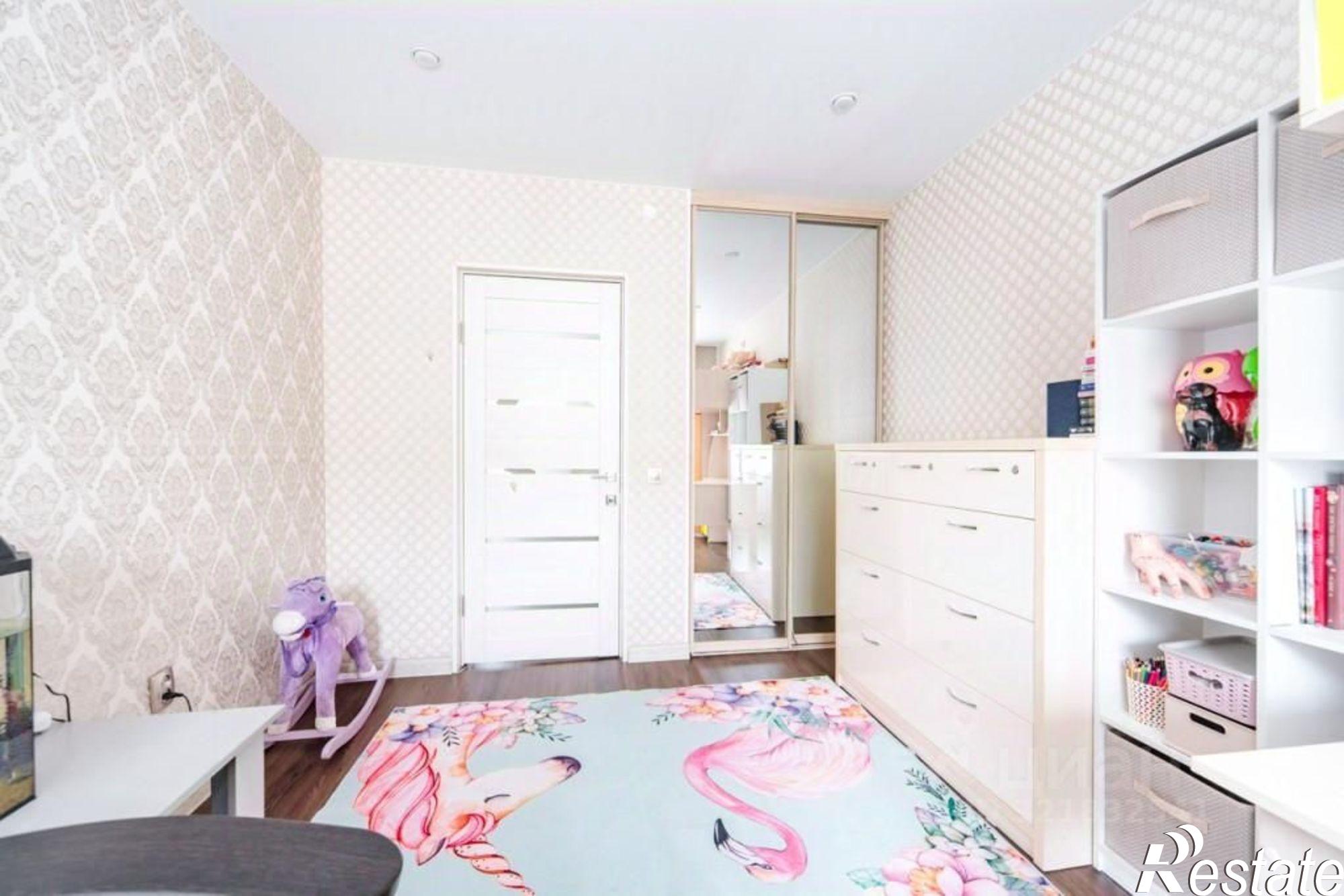 Купить квартиру за 8 000 000 рублей на Красноармейская улица, 192