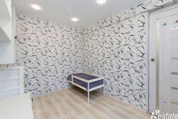 Комната улица 50 лет Октября, 206/1,  д. 206/1