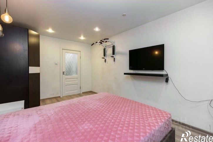 4-комн квартира улица Фрунзе, 40,  д. 40