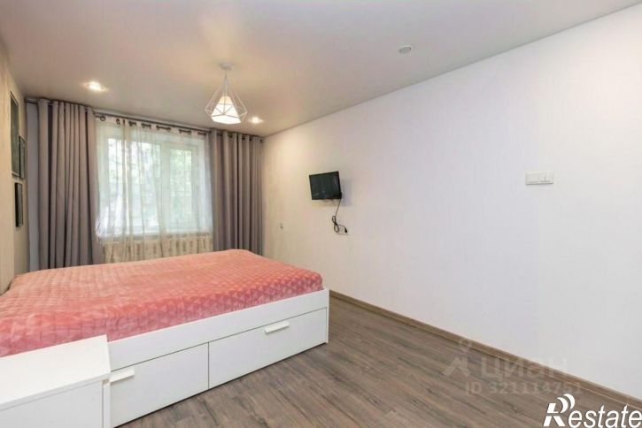 4-комн квартира улица Фрунзе, 40,  д. 40