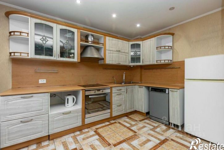 4-комн квартира улица Фрунзе, 40,  д. 40