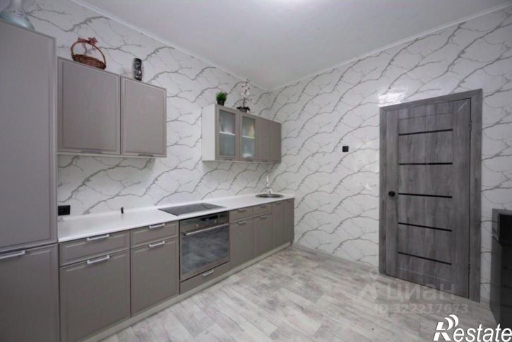 4-комн квартира улица Ломоносова, 225,  д. 225