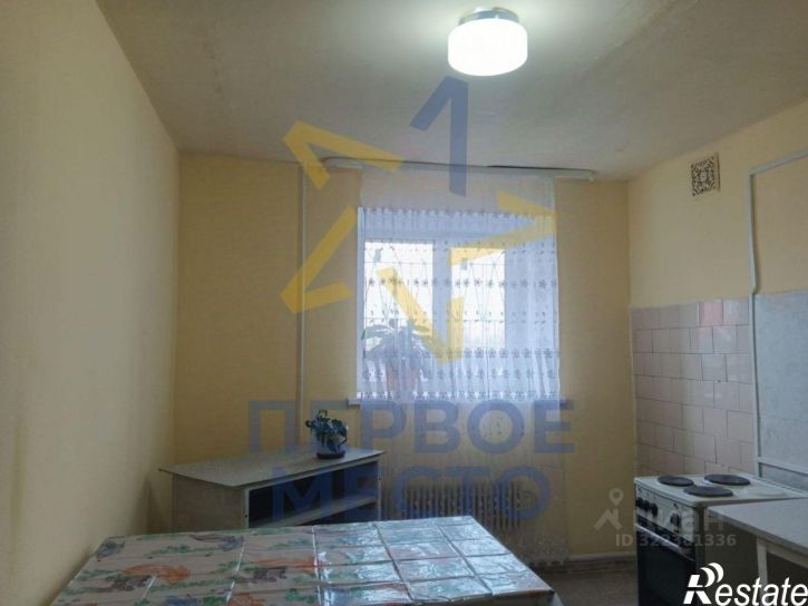 2-комн квартира улица Комарова, 21/1,  д. 21/1