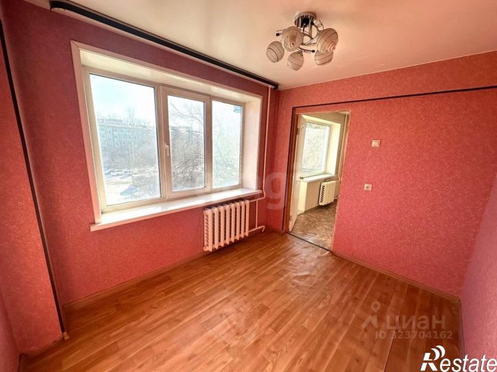 3-комн квартира улица Кантемирова, 1,  д. 1