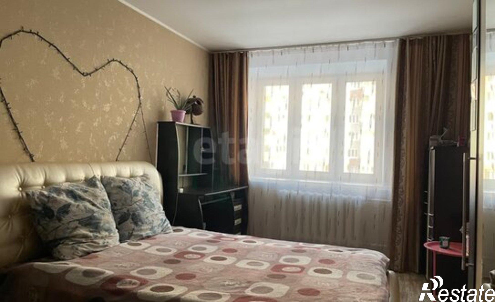 Купить квартиру за 12 000 000 рублей на улица Кантемирова, 23