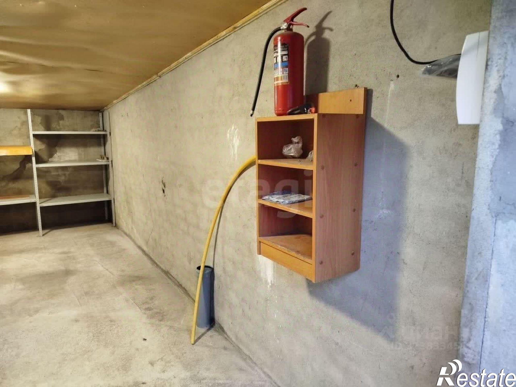 Купить гараж, место в паркинге за 600 012 рублей на Станционная улица, 45