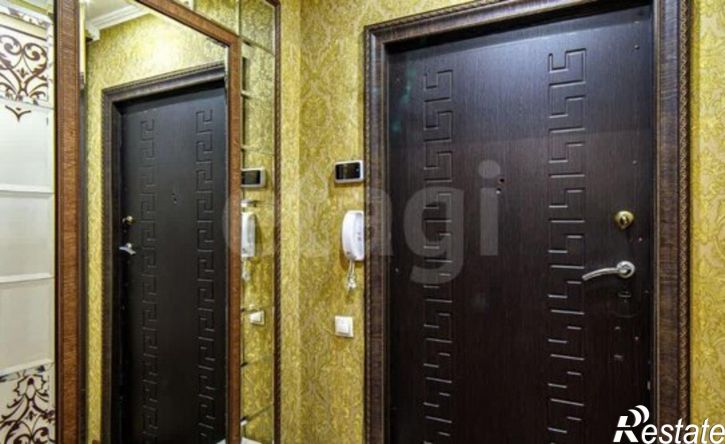 5-комн квартира улица Мухина, 18,  д. 18