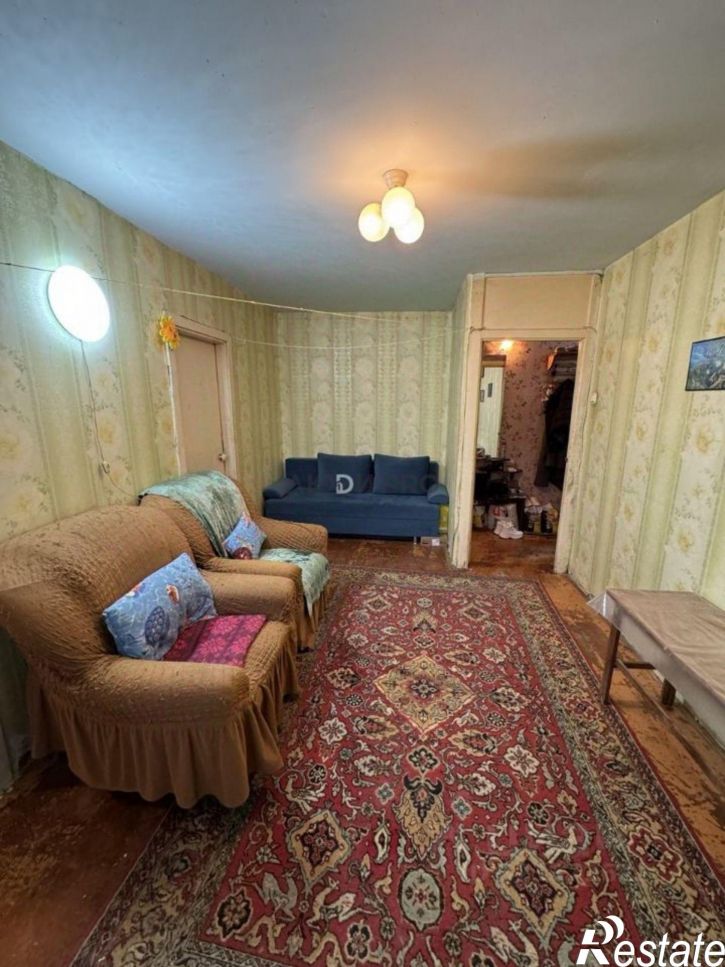 3-комн квартира улица Седова, 111/3,  д. 111/3