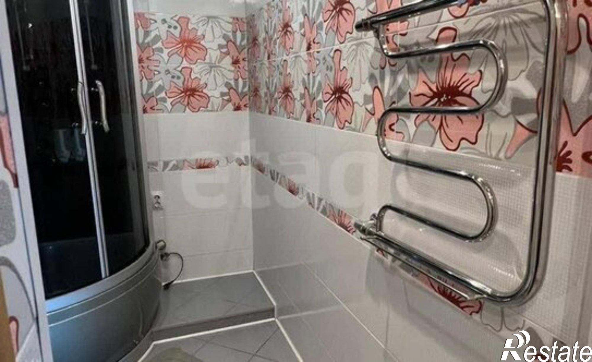 Купить квартиру за 9 300 000 рублей на улица Горького, 64