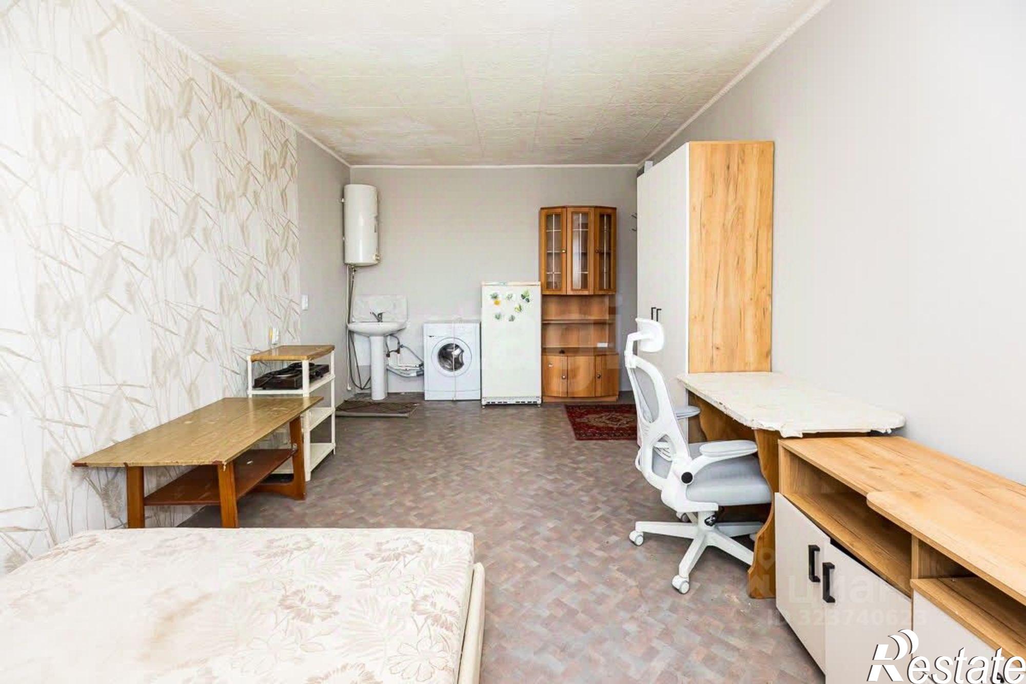 Купить комнату за 2 050 000 рублей на Театральная улица, 81/1