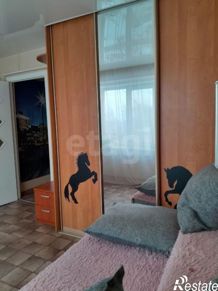 3-комн квартира Текстильная улица, 23,  д. 23