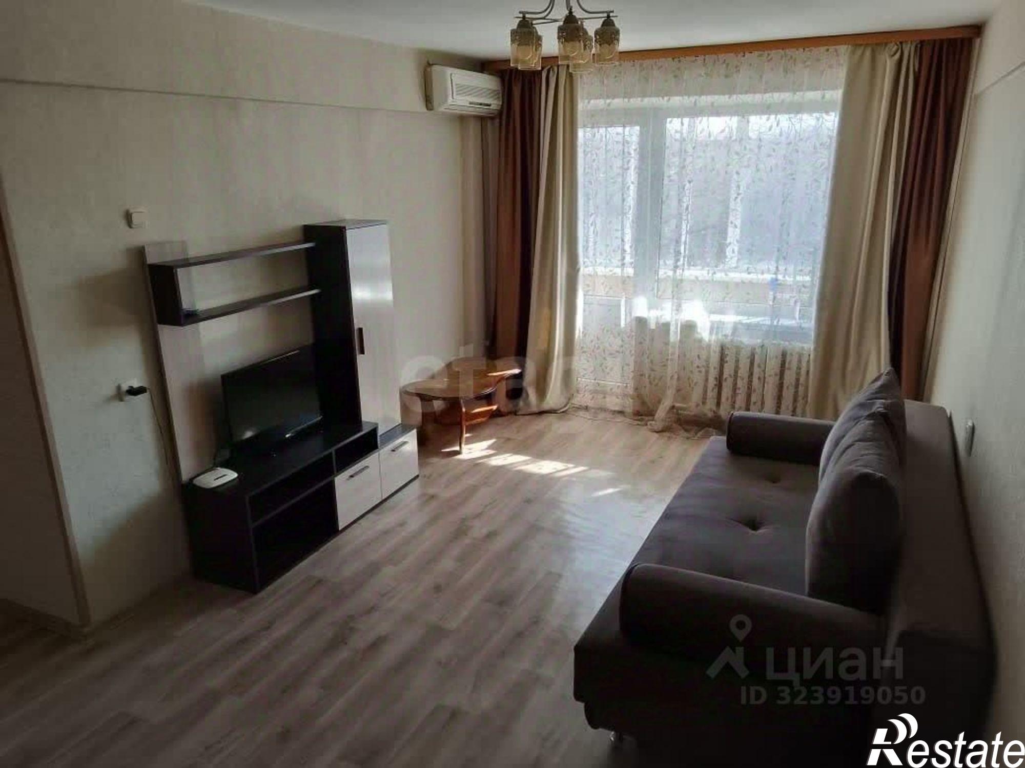 Сдать квартиру за 45 000 рублей на улица Шимановского, 61/1