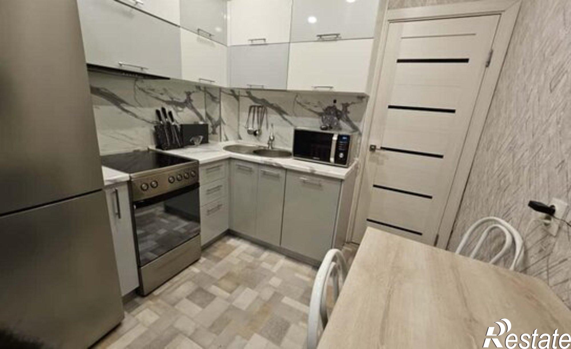 Купить квартиру за 5 800 000 рублей на улица 50 лет Октября, 206