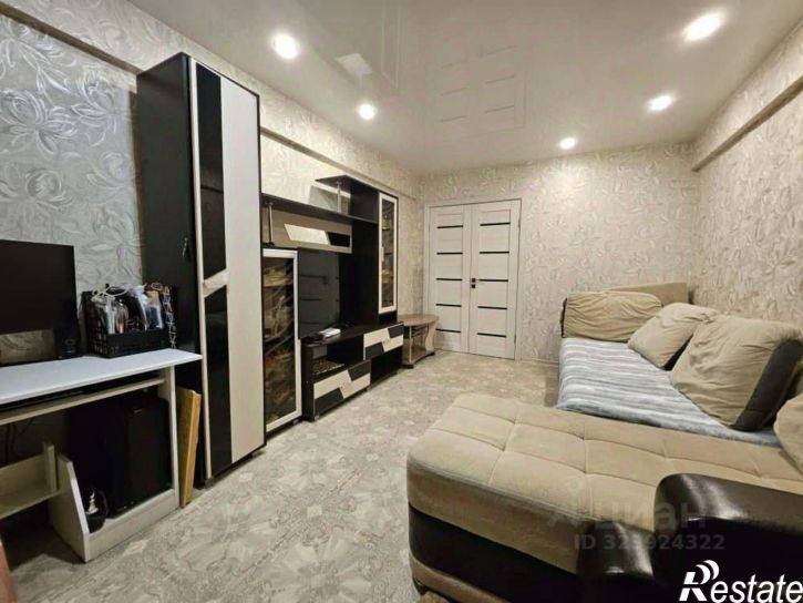 2-комн квартира ул 50 лет Октября, 206,  д. 206