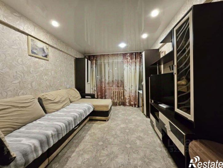 2-комн квартира ул 50 лет Октября, 206,  д. 206