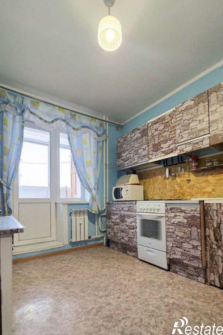 3-комн квартира улица Василенко, 12,  д. 12