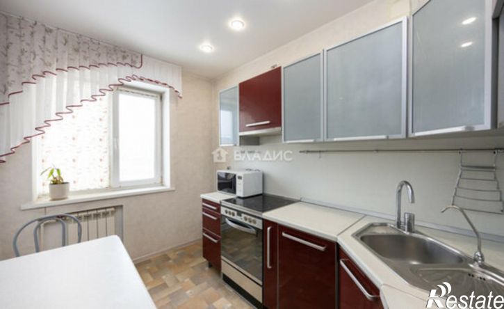 2-комн квартира улица Калинина, 127,  д. 127